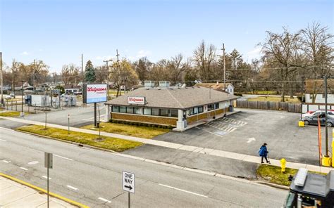 walgreens on markham